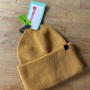 NWT Marmot Beanie